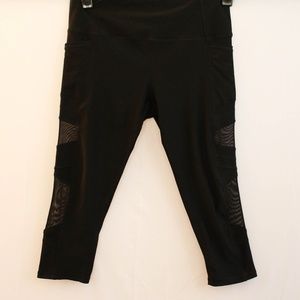 Black Capri Leggings